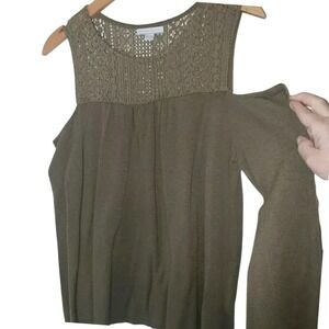 New York & Company Cold Shoulder Sweater Large Olive Green Crochet Lace Yoke‎